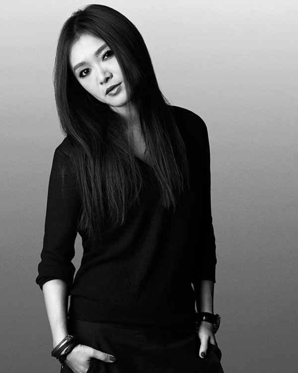 M.A.C Senior Artist Ryuko Lau